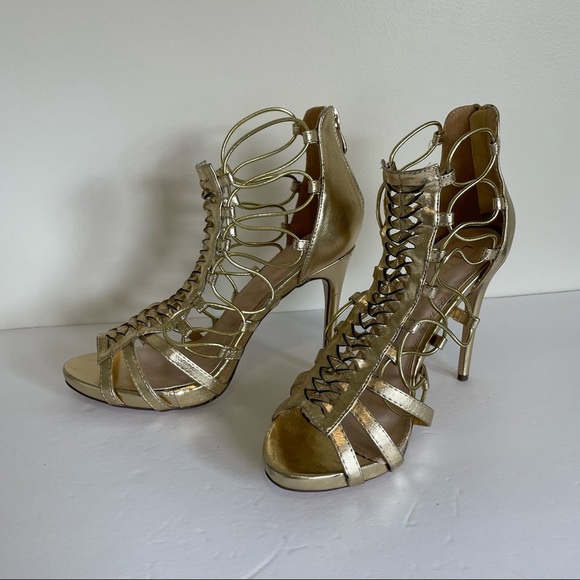 Liliana Gold Sexy Stiletto Heels. Size 10 - Picture 9 of 10